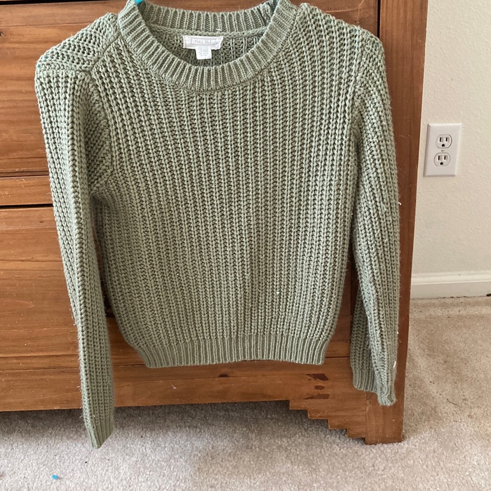 Girls medium full tilt green sweater